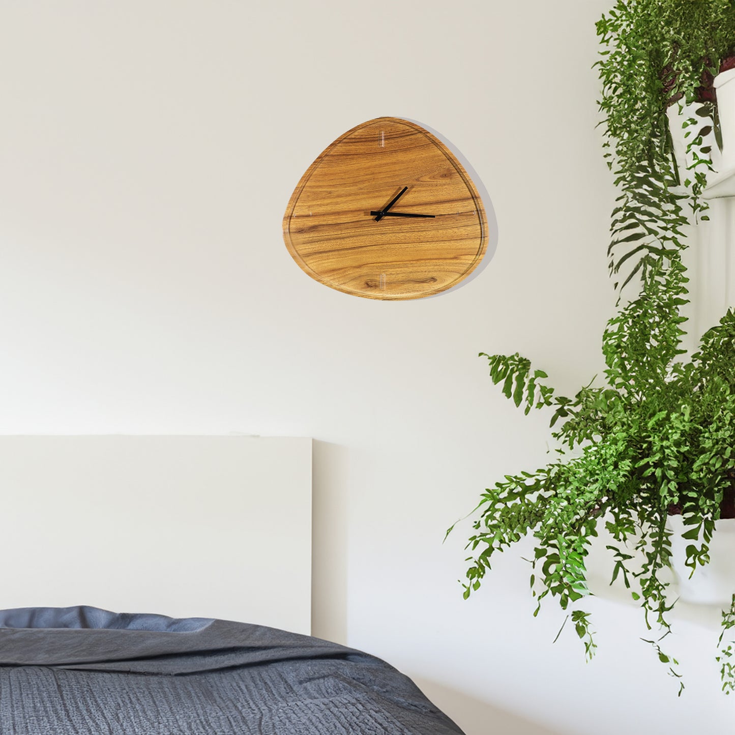 Irregular Shape Wall Clock