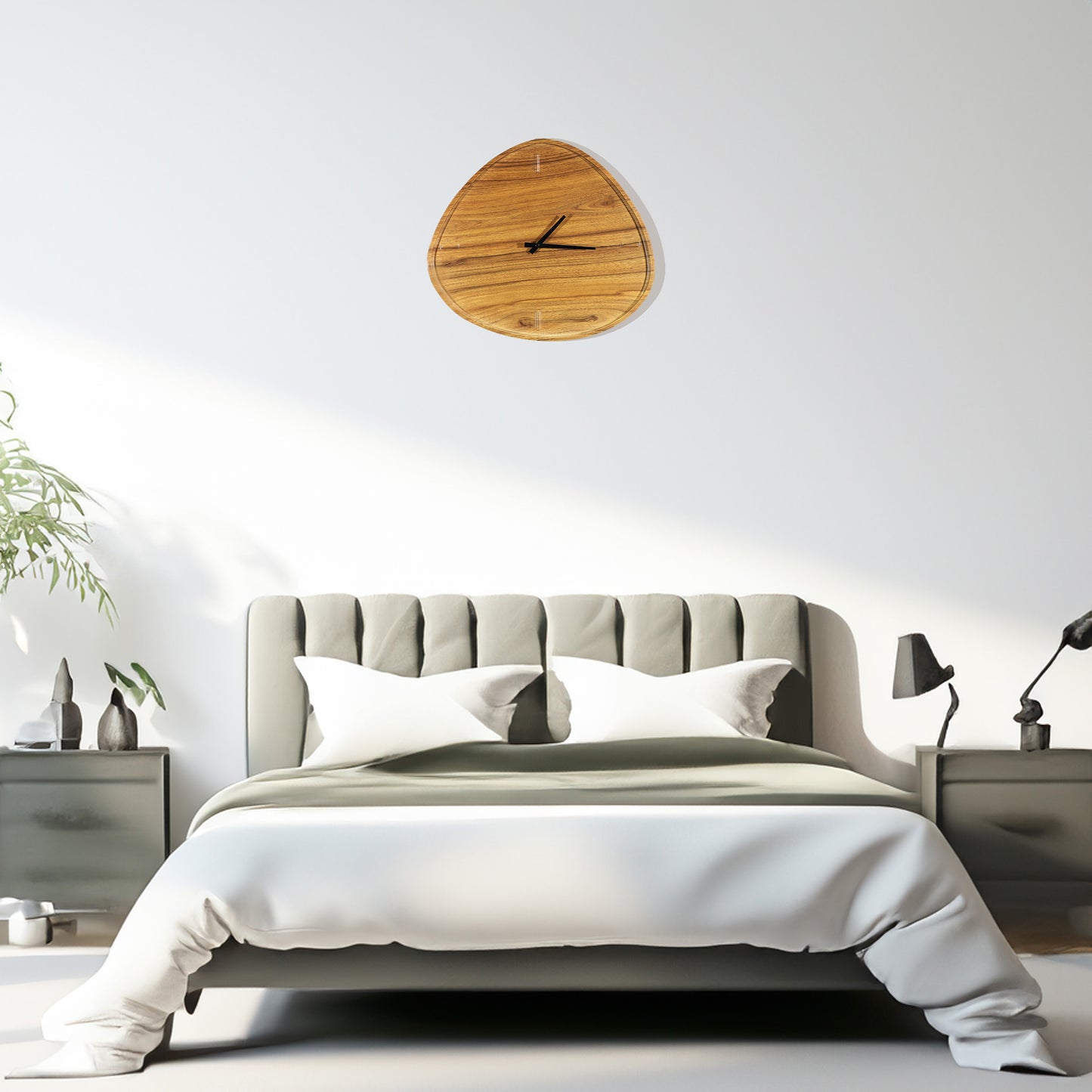 Irregular Shape Wall Clock